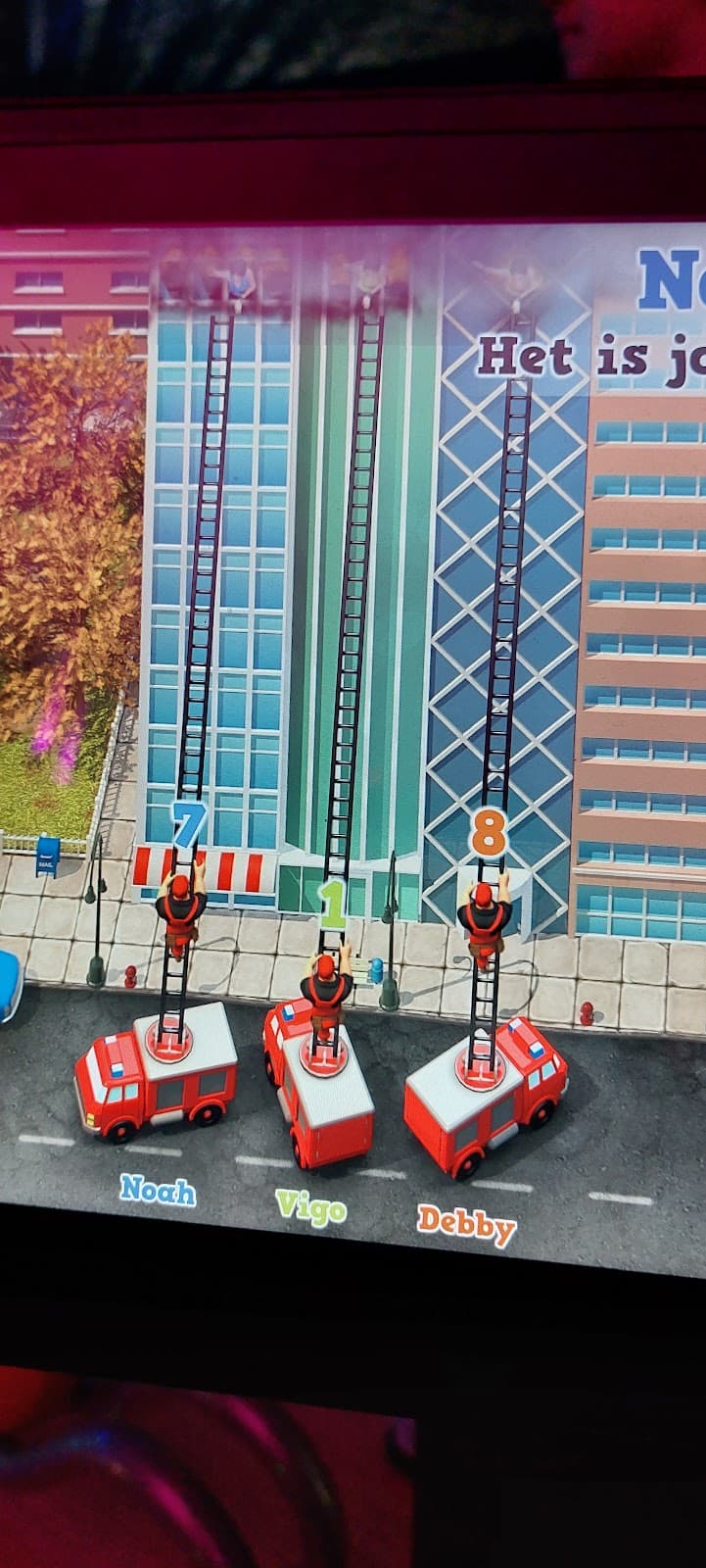 Coronel Fun Bowlen photo 3