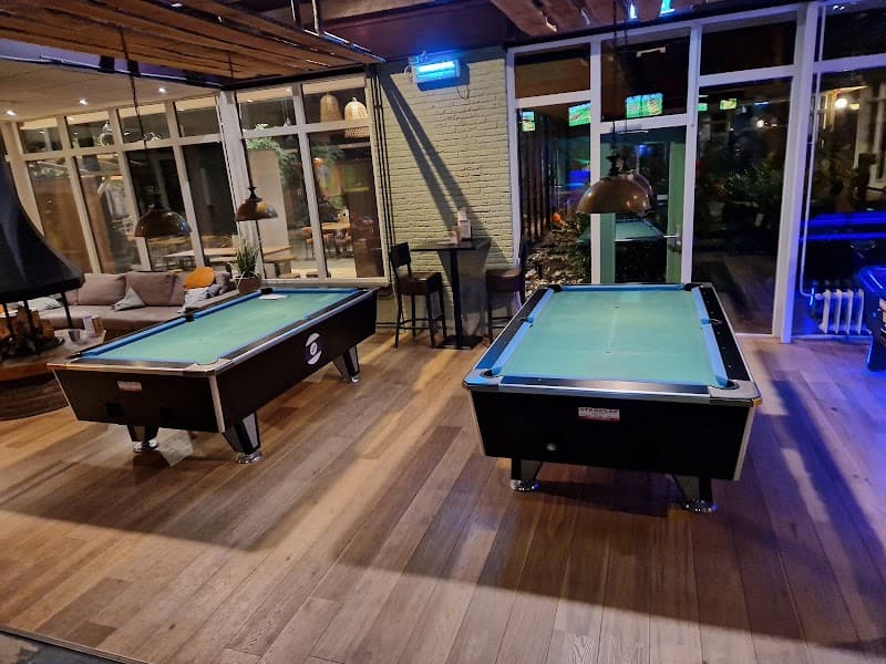 Bowlingbanen in Hoenderloo