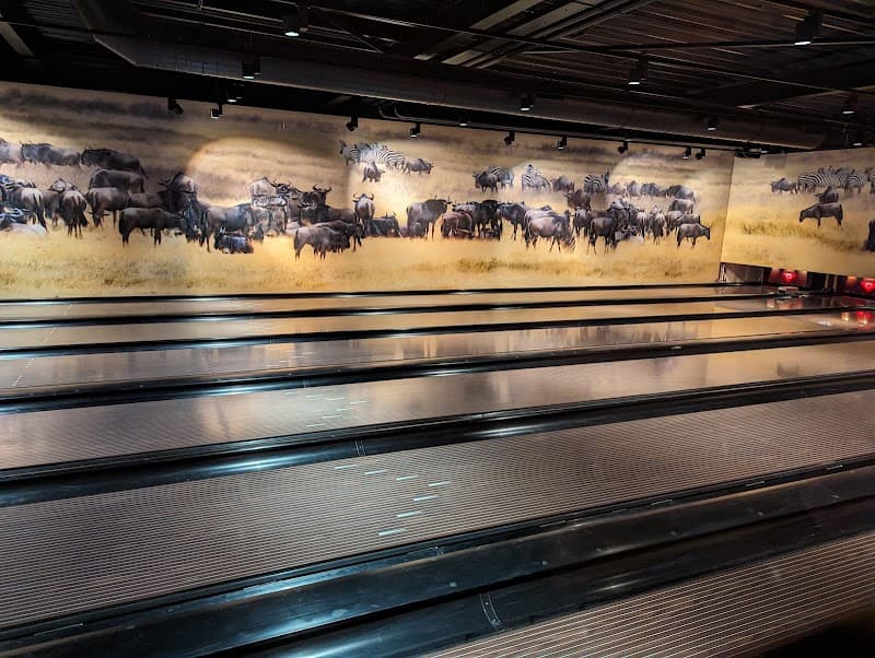 Pamoja Lounge Bowling photo 2