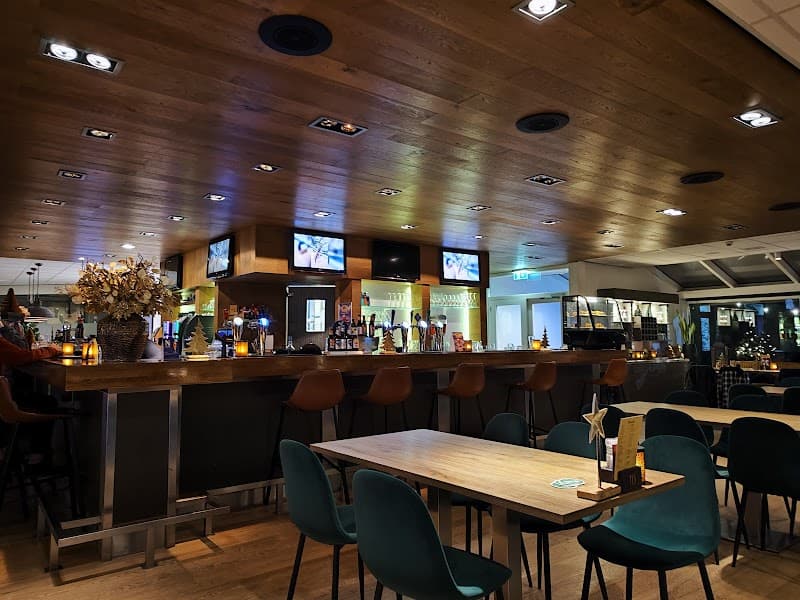 Bowlingbanen in Warmond