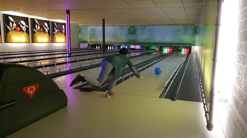 Victorie Plaza Bowlen en Kegelen B.V. photo 2