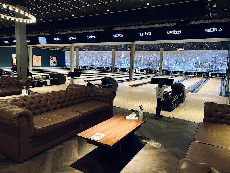 Lucky's Bowling Zoetermeer photo 2