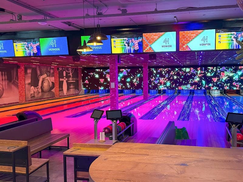 Vier Hoog Eindhoven | bowling & lasergame photo 2