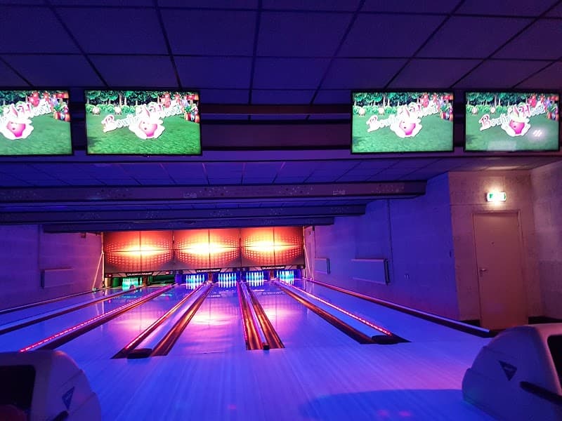 Rainbow Centre🎳 photo 2