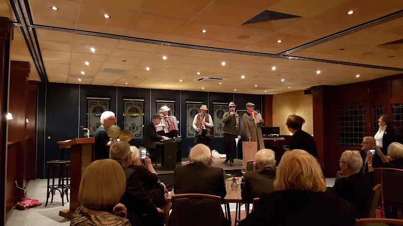 Café & Zalencentrum Mulder bowlingcentrum Hardenberg - foto 2