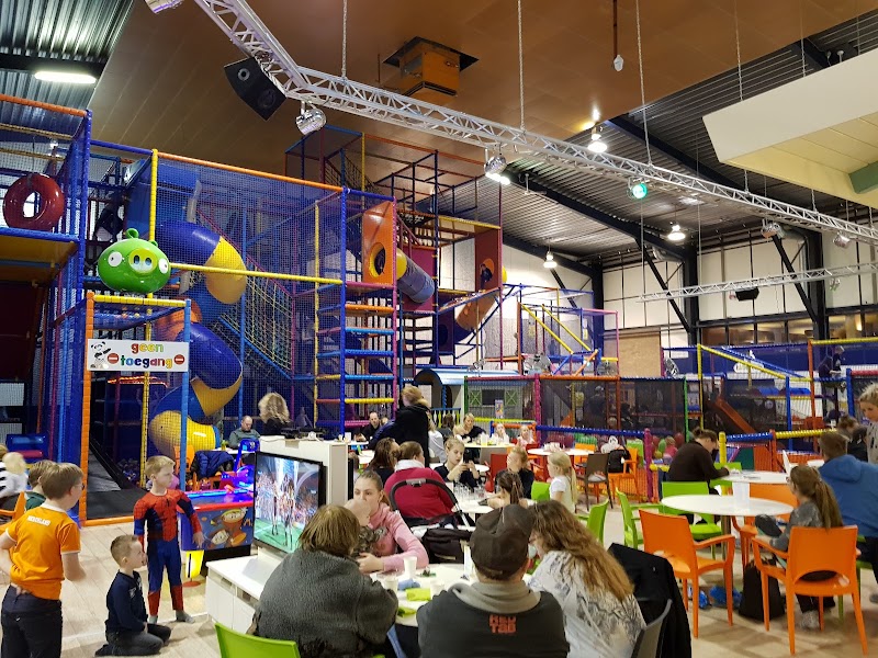 Avontuurfabriek bowlingcentrum Loosdrecht - foto 3