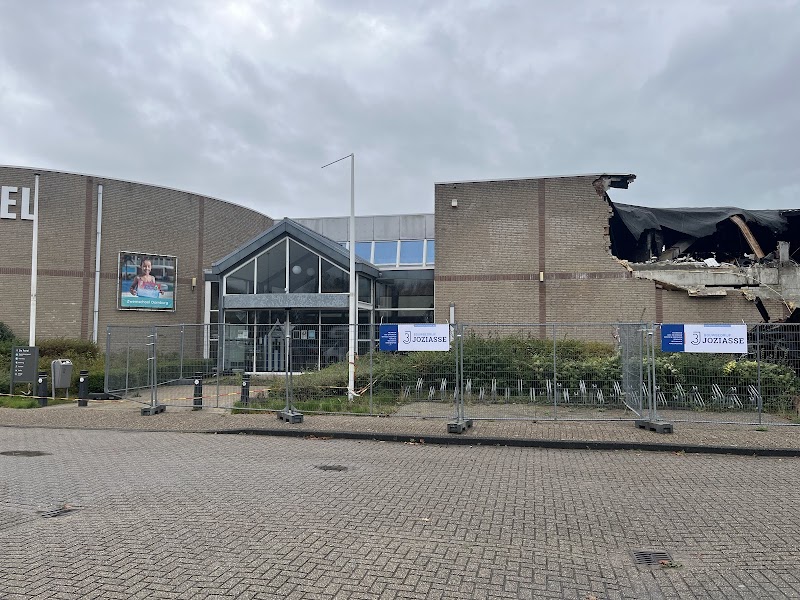 Vrijetijdscentrum en zwembad De Parel bowlingcentrum Domburg - foto 3