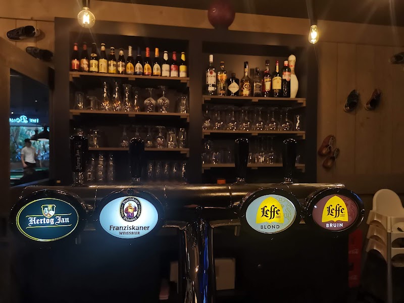 The Bowling Barn bowlingcentrum Emmen - foto 2