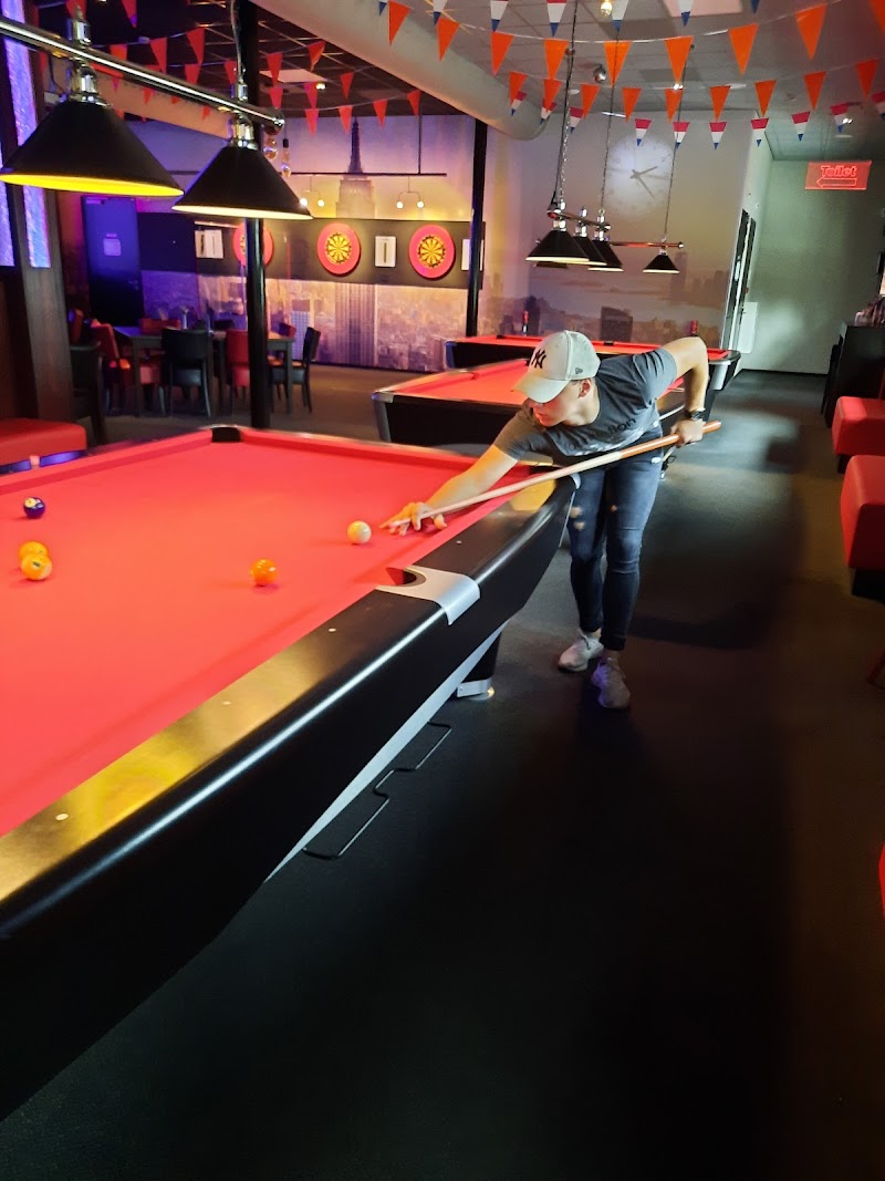 Kiri Bowling bowlingcentrum Hoogeveen - foto 2