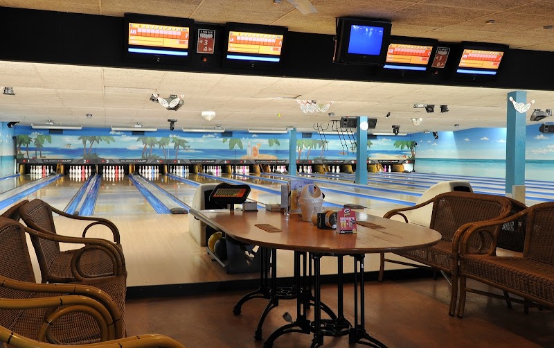 Palm Party House🎳 bowlingcentrum Zwijndrecht - foto 2