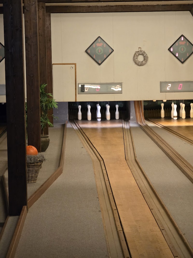 Nijhuis Cafe-Restaurant kegelen en bowlen bowlingcentrum Mander - foto 3